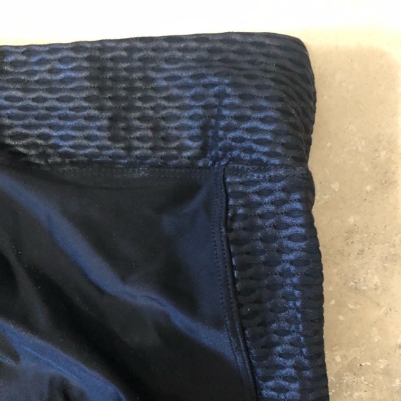 Lusturious High Rise Koral Mesh Legging - Picture 2 of 6